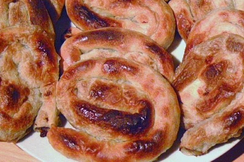 AUTENTIČNI DOMAĆI BUREK