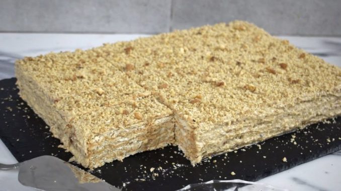Ekspresna Keks Torta