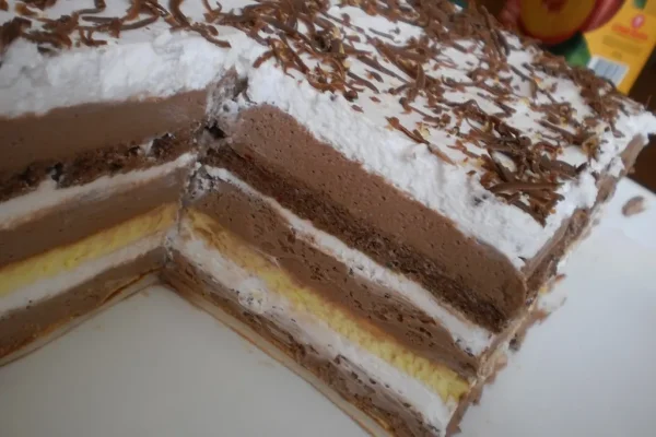 Očaravajuća Nesquik Torta